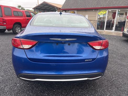 Used 2015 Chrysler 200 Limited w/ Convenience Group FWD image 6