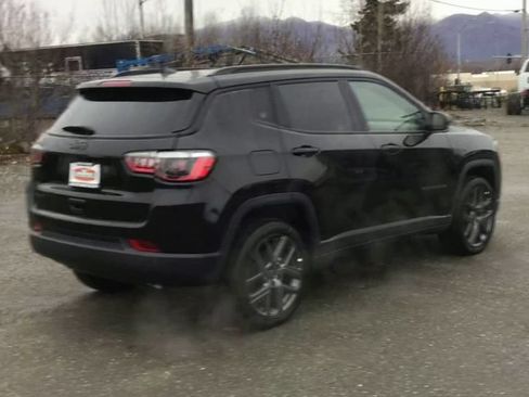 New 2026 Jeep Compass Limited w/ Sun, Sound & Navigation Group AWD/4WD image 8