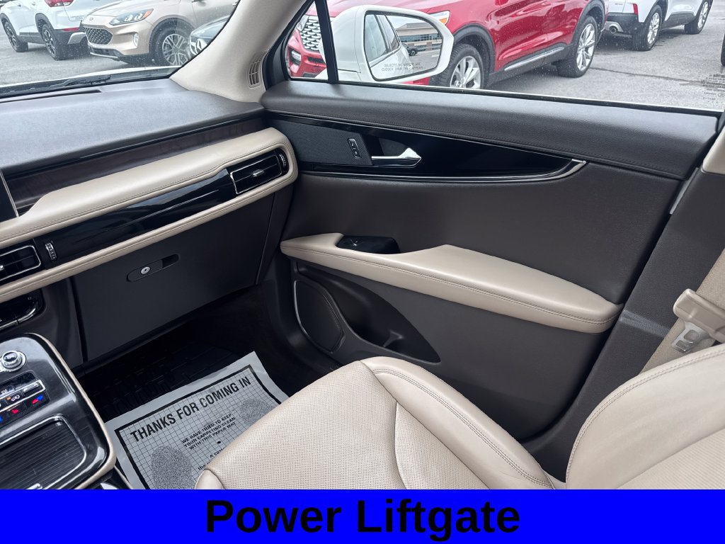Used 2022 Lincoln Nautilus Reserve w/ Class II Trailer Tow Package AWD/4WD image 12
