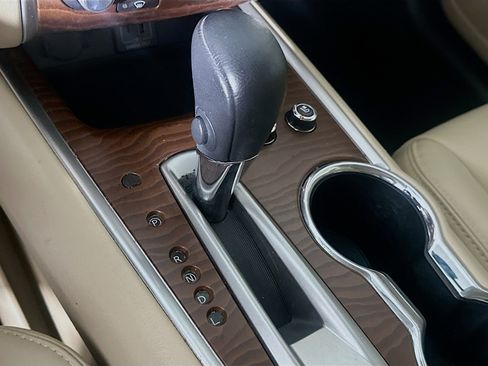 Used 2020 Nissan Pathfinder Platinum w/ Cargo Package image 25