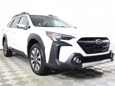 Used 2024 Subaru Outback Touring XT image 3