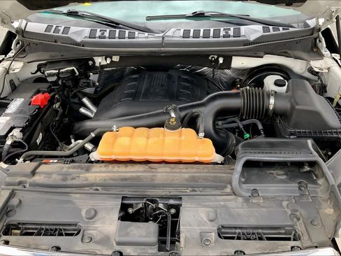 Used 2016 Ford F150 Lariat w/ Equipment Group 501A Mid image 29