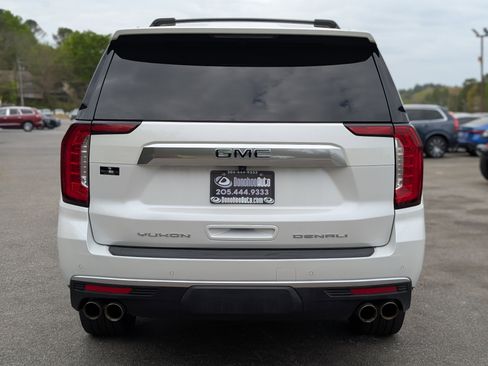 Used 2023 GMC Yukon XL Denali AWD/4WD image 8