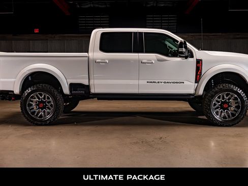 Used 2024 Ford F250 Lariat w/ Lariat Ultimate Package AWD/4WD image 9