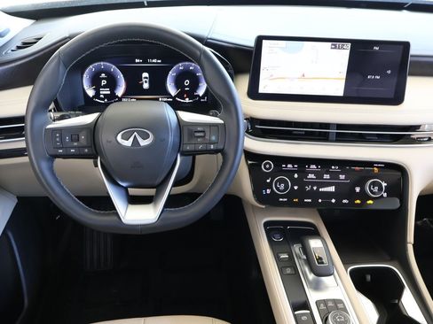 Used 2023 INFINITI QX60 Sensory w/ Cargo Package image 16