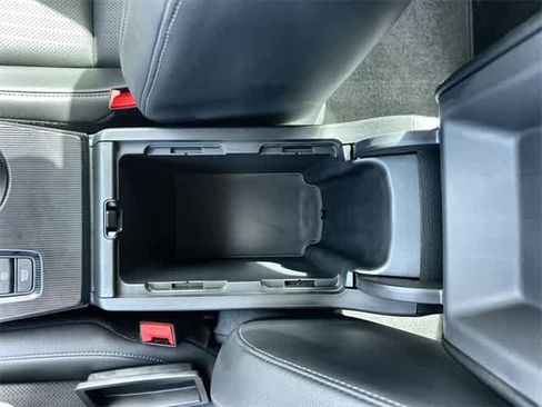 Used 2024 Honda Civic Touring image 27