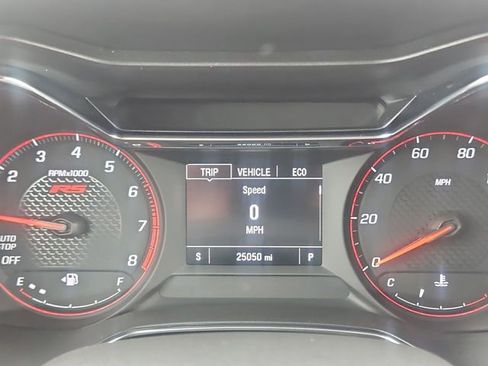 Used 2023 Chevrolet TrailBlazer RS FWD image 15