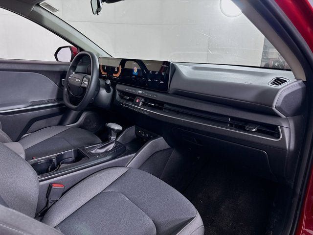 Certified 2025 Kia K4 FWD image 26