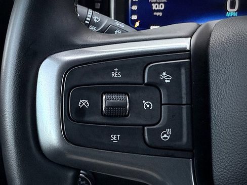 Used 2025 Chevrolet Silverado 2500 LTZ w/ LTZ Convenience Package image 12