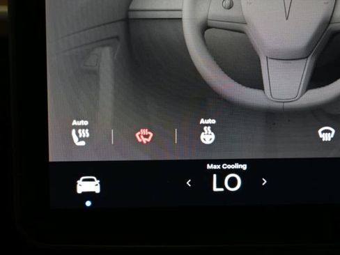Used 2023 Tesla Model 3 Standard Range RWD image 30