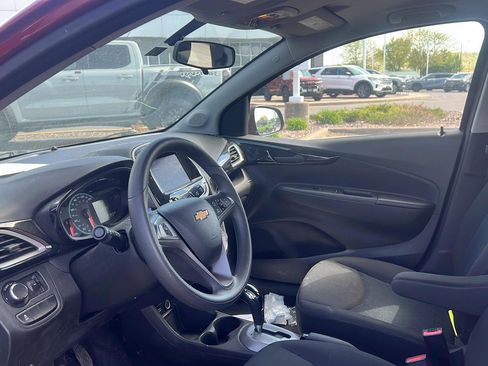 Used 2022 Chevrolet Spark LT FWD image 15