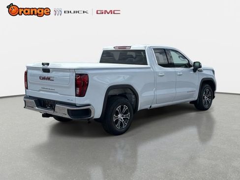 Used 2022 GMC Sierra 1500 SLE image 3