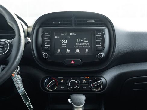 Used 2021 Kia Soul S FWD image 28