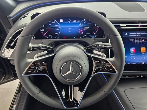 New 2027 Mercedes-Benz E 350 4MATIC Sedan image 13