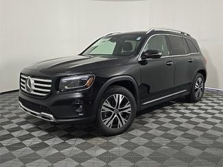 New 2025 Mercedes-Benz GLB 250 4MATIC image 1