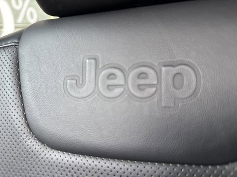 Used 2021 Jeep Cherokee Latitude Lux image 27