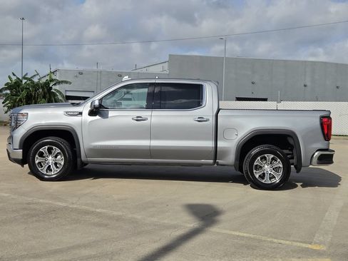 Used 2025 GMC Sierra 1500 SLT RWD image 6