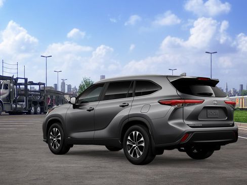 New 2026 Toyota Highlander XLE AWD/4WD image 6