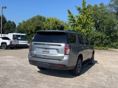 Used 2023 Chevrolet Tahoe Z71 w/ Luxury Package AWD/4WD image 8