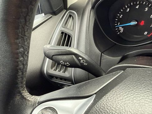 Used 2014 Ford Focus Titanium image 26