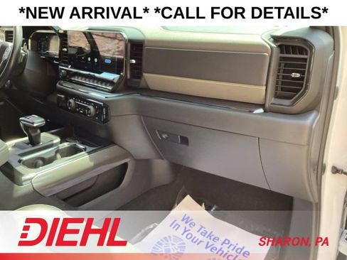 Used 2022 Chevrolet Silverado 1500 ZR2 w/ Technology Package AWD/4WD image 20