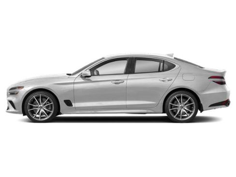 Used 2022 Genesis G70 3.3T w/ Sport Advanced Package RWD image 2