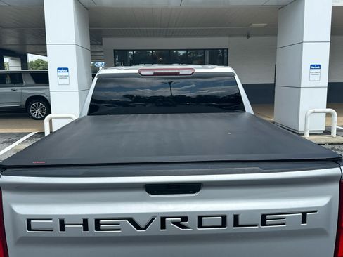 Used 2020 Chevrolet Silverado 1500 LT Trail Boss w/ Safety Package AWD/4WD image 8
