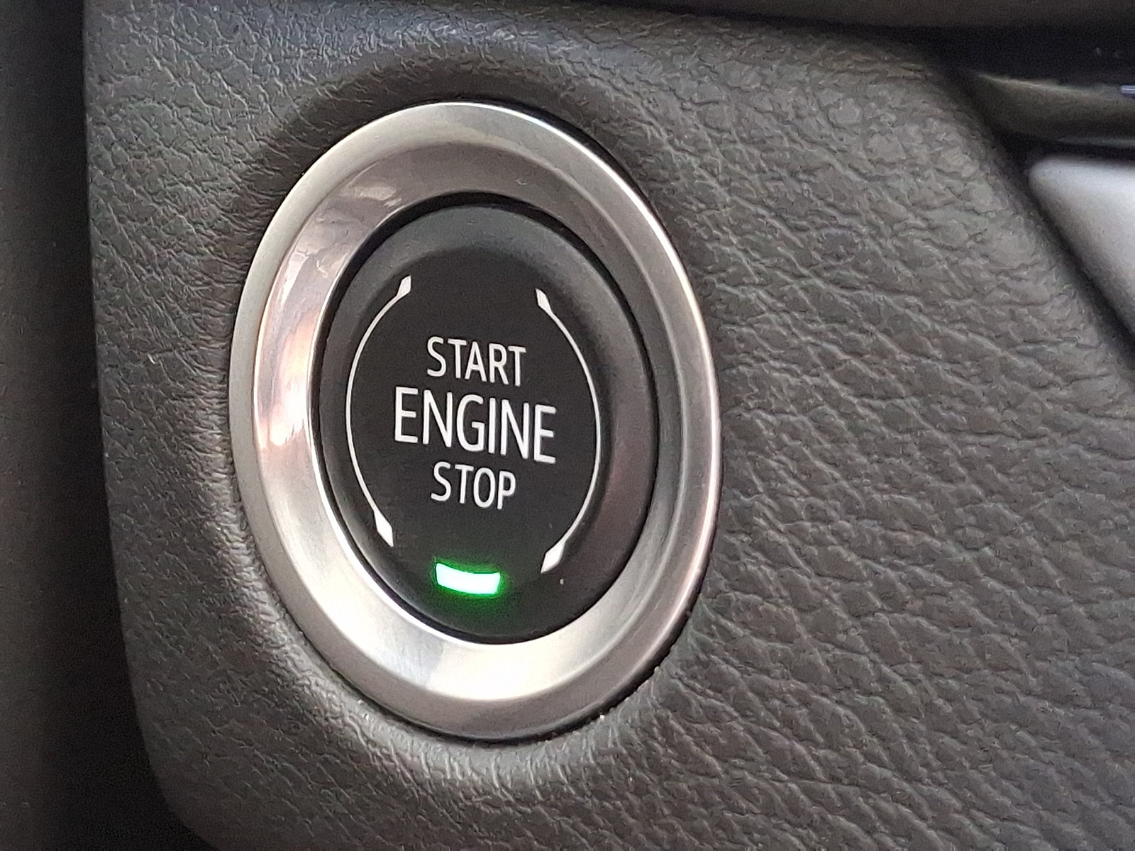 Used 2024 Cadillac XT4 Premium Luxury AWD/4WD image 22