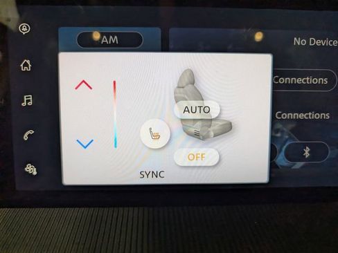 Used 2025 Nissan Murano SV AWD/4WD image 21