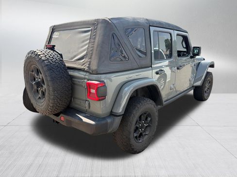 Used 2023 Jeep Wrangler Unlimited Rubicon 4xe w/ Steel Bumper Group AWD/4WD image 3