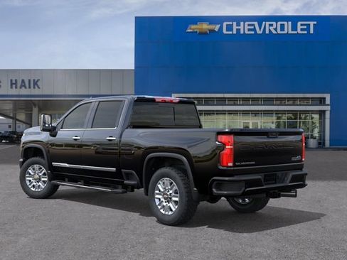 New 2026 Chevrolet Silverado 2500 High Country AWD/4WD image 3