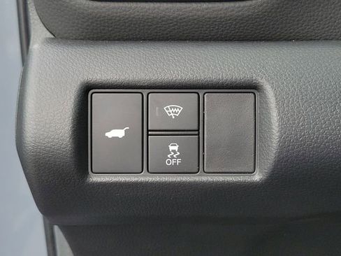 Certified 2025 Honda Pilot Black Edition image 24