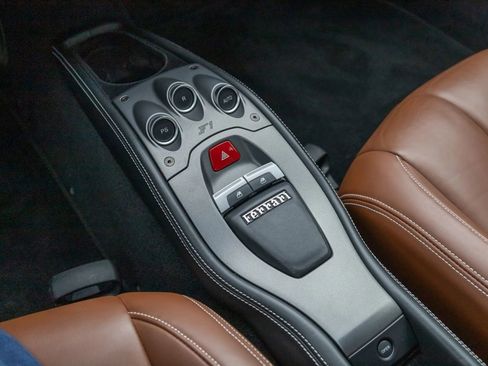 Used 2015 Ferrari 458 Italia Coupe image 46