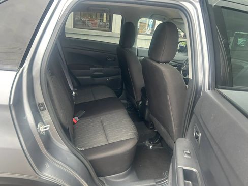Used 2024 Mitsubishi Outlander Sport AWD image 19