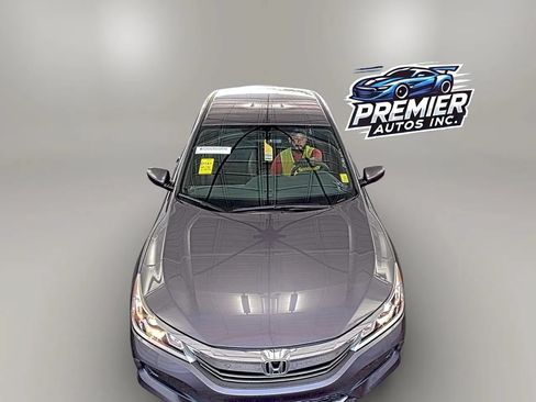 Used 2016 Honda Accord Sport image 2