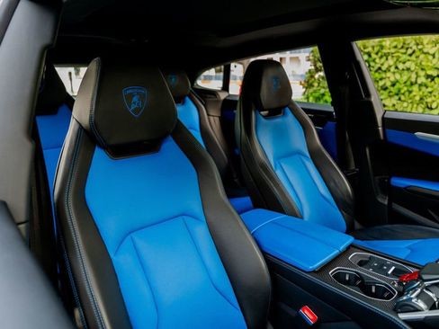 Used 2020 Lamborghini Urus image 67