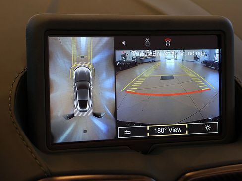 Used 2023 Aston Martin V12 Vantage Roadster RWD image 97