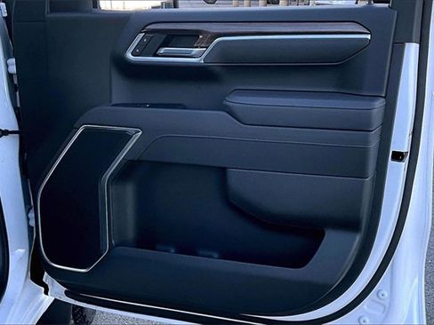 Used 2025 Chevrolet Silverado 1500 LT w/ Texas Edition Plus image 29