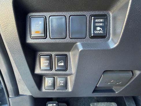 Used 2023 Nissan Frontier PRO-4X w/ Pro-4X Premium Package image 33