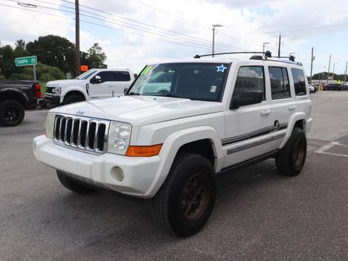Used 2008 Jeep Commander Limited RWD image 6