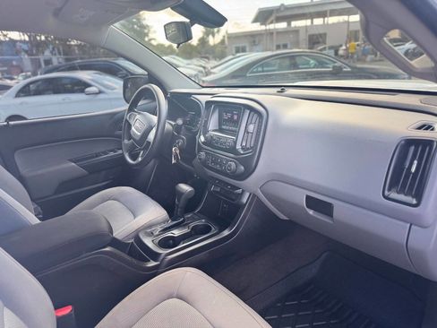 Used 2017 GMC Canyon 2WD Crew Cab w/ Convenience Package image 22