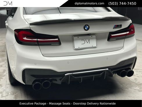 Used 2019 BMW M5 w/ Executive Package image 16