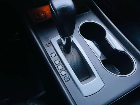 Used 2016 Nissan Altima 2.5 SR w/ LED Appearance Package image 38