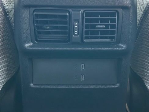 Certified 2025 Toyota 4Runner SR5 AWD/4WD image 17
