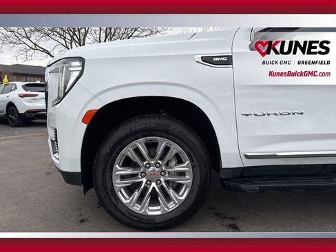 Used 2024 GMC Yukon SLT image 13
