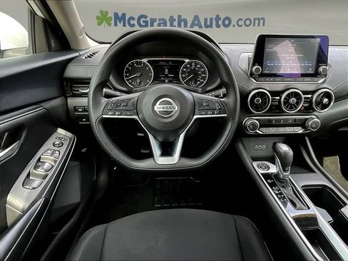 Used 2023 Nissan Sentra SV FWD image 11