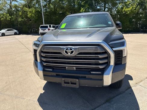 Used 2025 Toyota Tundra Limited w/ Power Package AWD/4WD image 2
