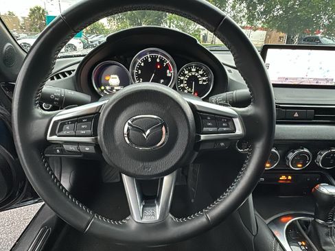Certified 2025 MAZDA MX-5 Miata RF Grand Touring RWD image 22