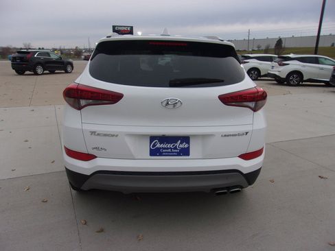 Used 2017 Hyundai Tucson Limited w/ Cargo Package image 4
