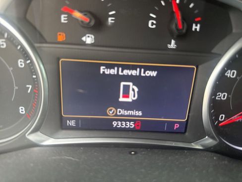 Used 2021 GMC Acadia SLT w/ Preferred Package image 28